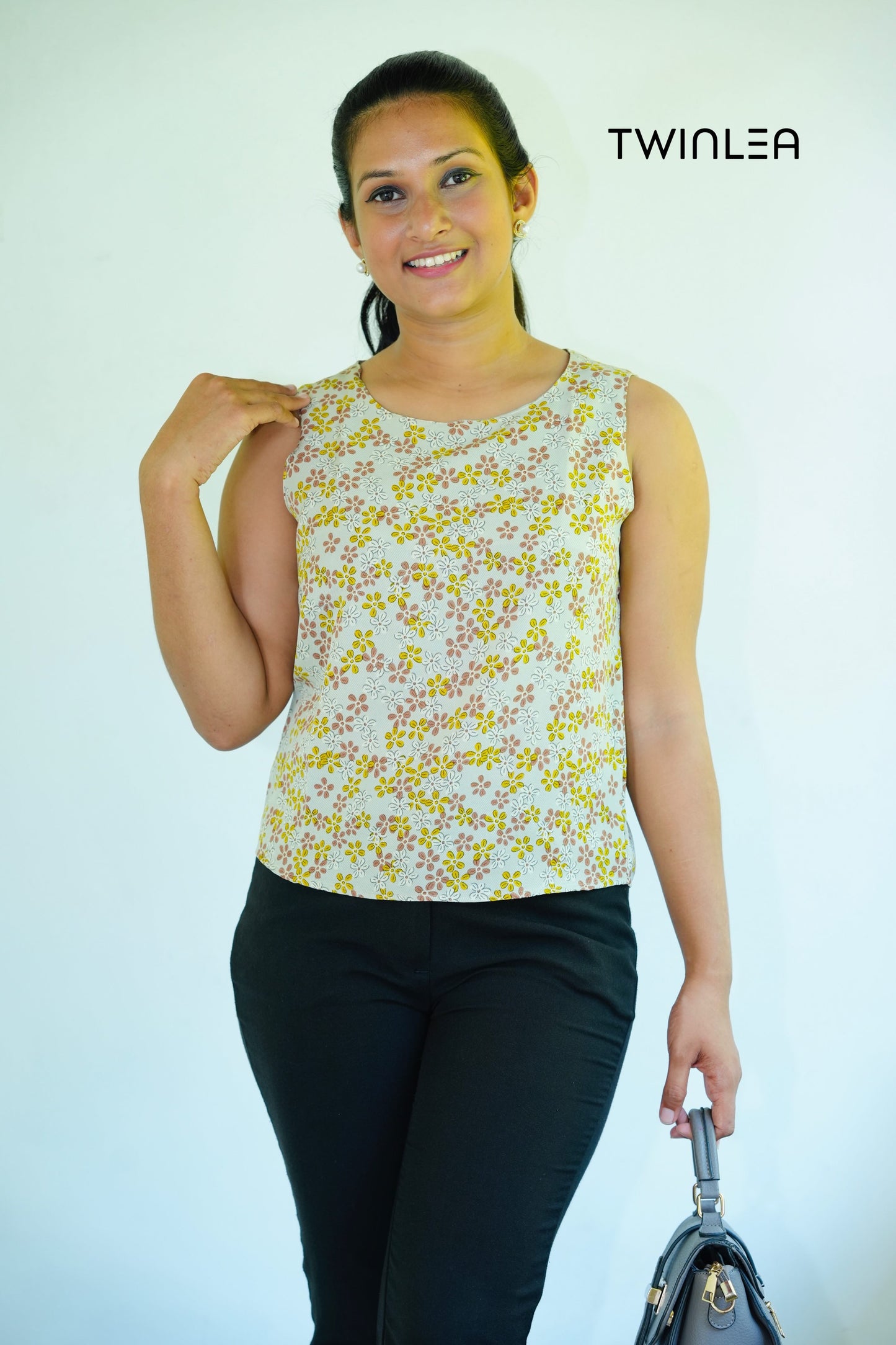 Blossom Print Sleeveless  Tops – Dual Collection