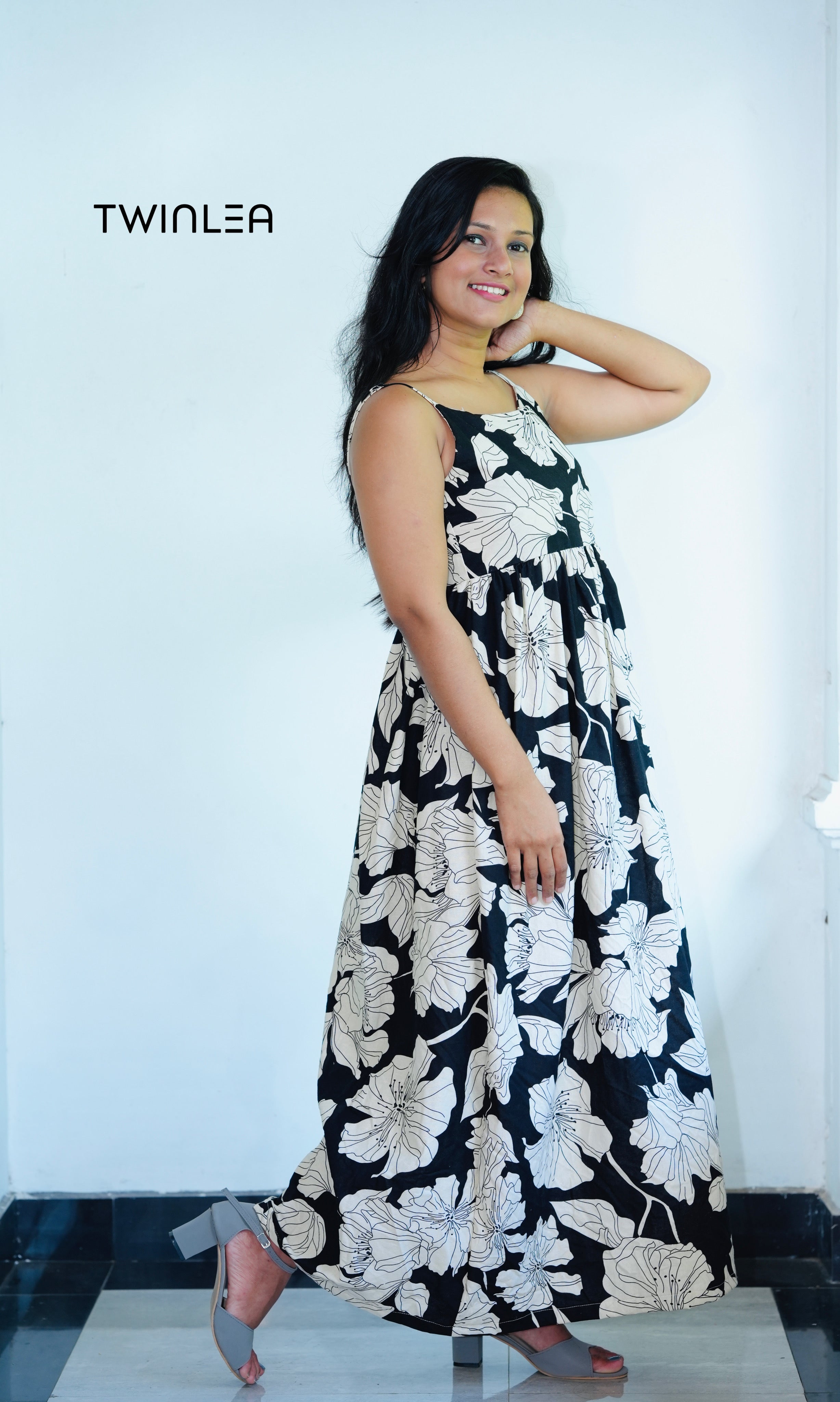 Floral Black & Cream Maxi Dress Twinlea Floral Black & Cream Maxi Dress Twinlea